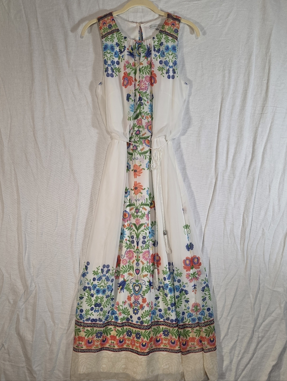 Sandra Darren Bohemian Floral Sleeveless Maxi Dress Sz 8 White Multi Colored